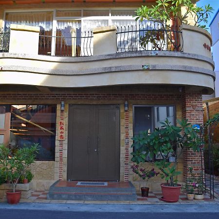 Taitung Red Roof B&B المظهر الخارجي الصورة